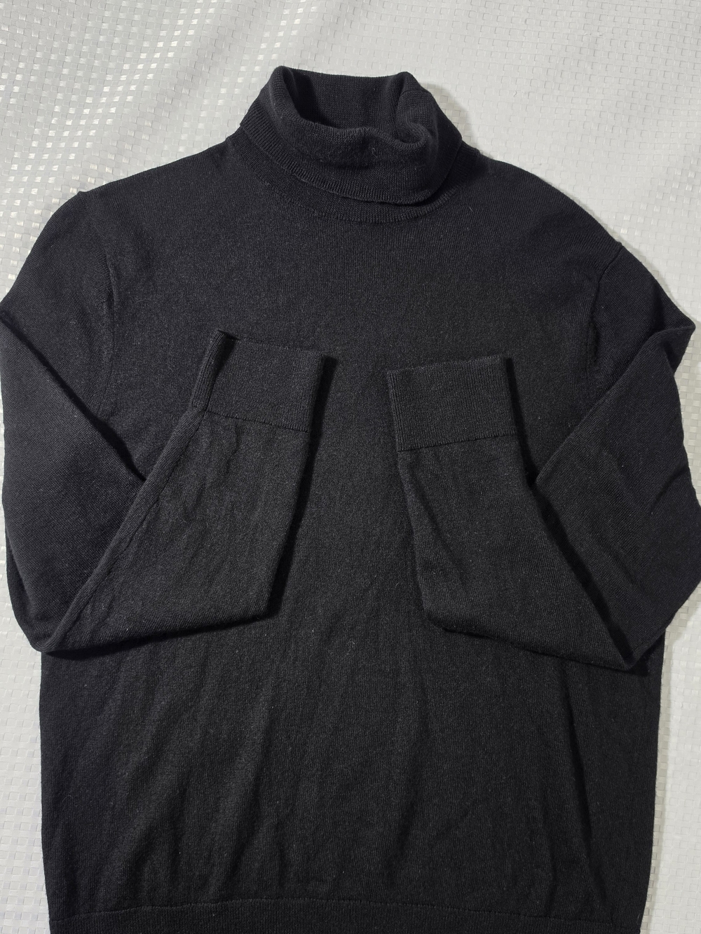 Banana Republic Men's Black Turtleneck Sweater